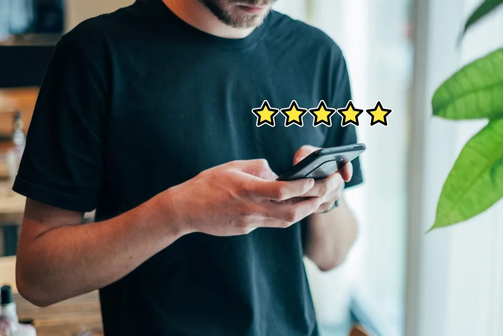 Amazon wil sites/bedrijven sluiten die de authenticiteit van eerlijke reviews bedreigen.